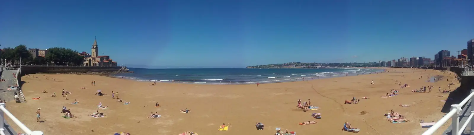 Playa de San Lorenzo, Gijón